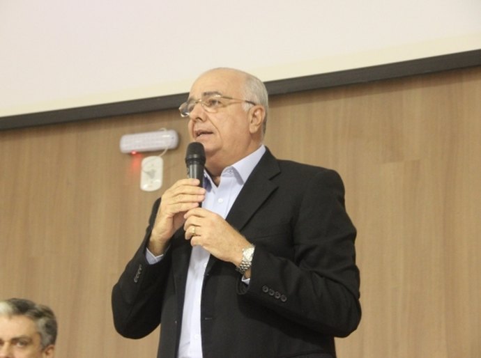 Fábio Farias é homenageado por servidores do Detran