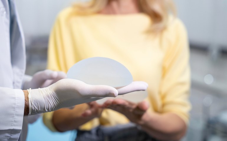 Brasil é o 2º país que mais realiza cirurgias de mamoplastia