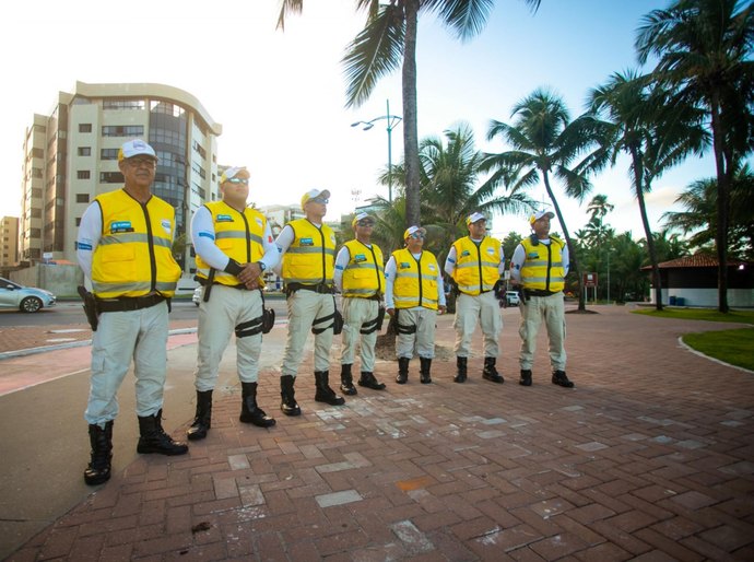 Ronda no Bairro mobiliza agentes para reforçar segurança nas prévias carnavalescas em Maceió