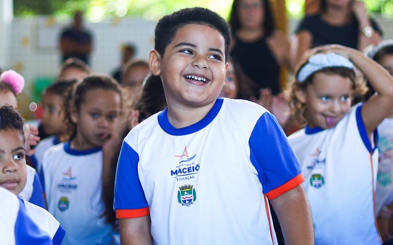 Educação convoca mais 121 professores e auxiliares de sala aprovados no PSS