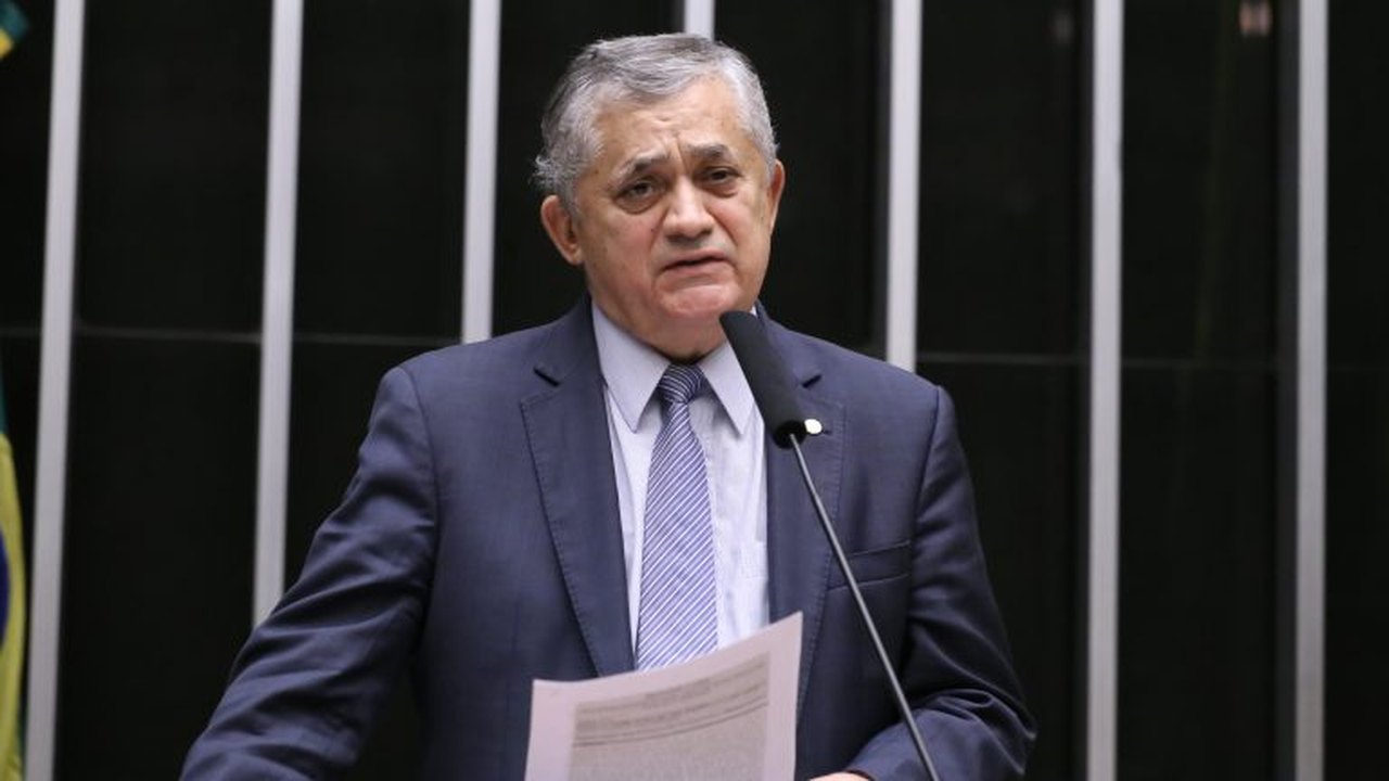 Ministro afirma que Alcolumbre está aberto a recompor relação com Lula