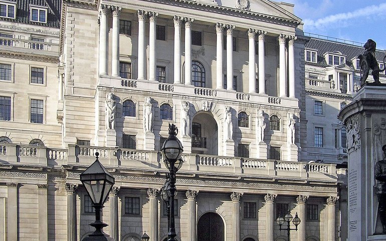 Banco da Inglaterra abre caminho para valorizar euro ante libra esterlina, diz Danske Bank