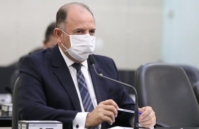 Antonio Albuquerque solicita implantação do programa Vida Nova na Barra de Santo Antônio