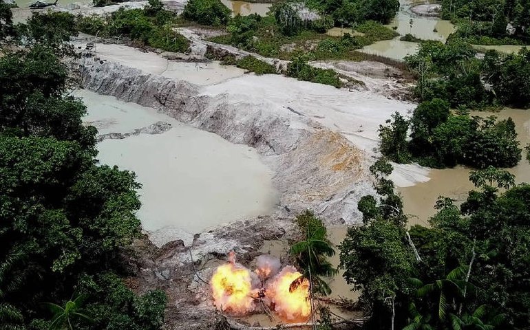 Avanço do garimpo ilegal traz doenças e violência para reserva Yanomami