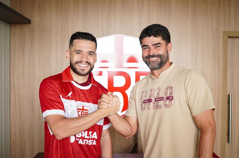 CRB apresenta reforços Patrick de Lucca e Kevin no CT Ninho do Galo