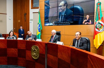 CCM participa do III Encontro Nacional de Memória do Judiciário, em Porto Alegre