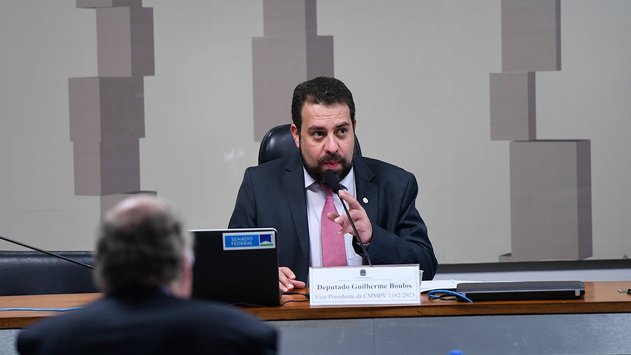 CAS discute projeto sobre fiscalização do Congresso sobre políticas sociais federais