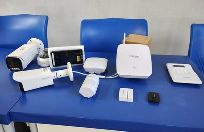 Escolas de Coruripe começam a receber sistema eletrônico de segurança
