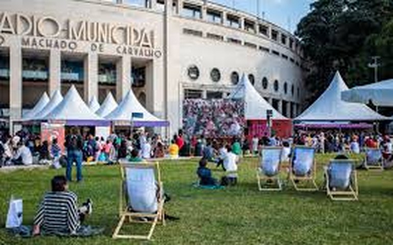 A Feira do Livro: lista de autores tem de Christian Dunker a Jeferson Tenório; veja programação