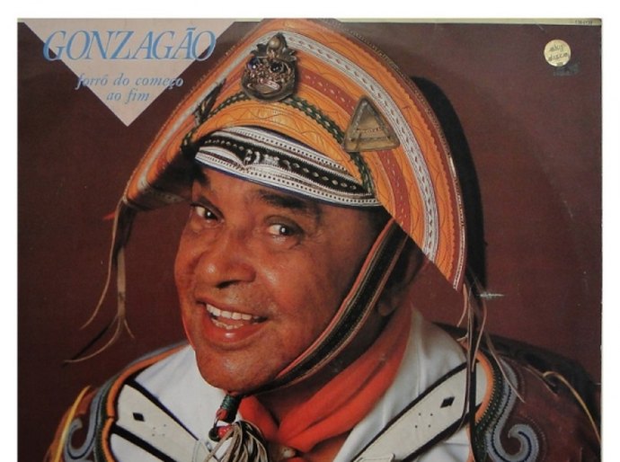 Aplauso presta homenagem aos ídolos da música regional nordestina