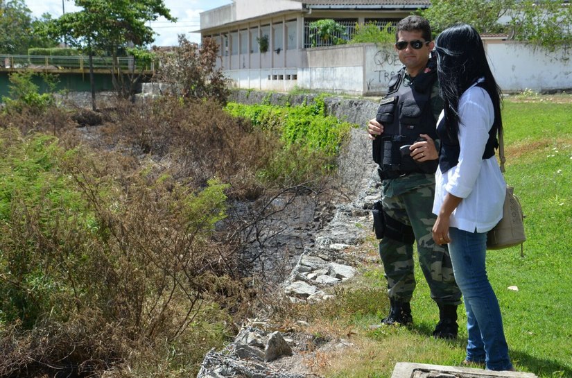 Prefeitura investiga incêndio nas margens do rio São Miguel