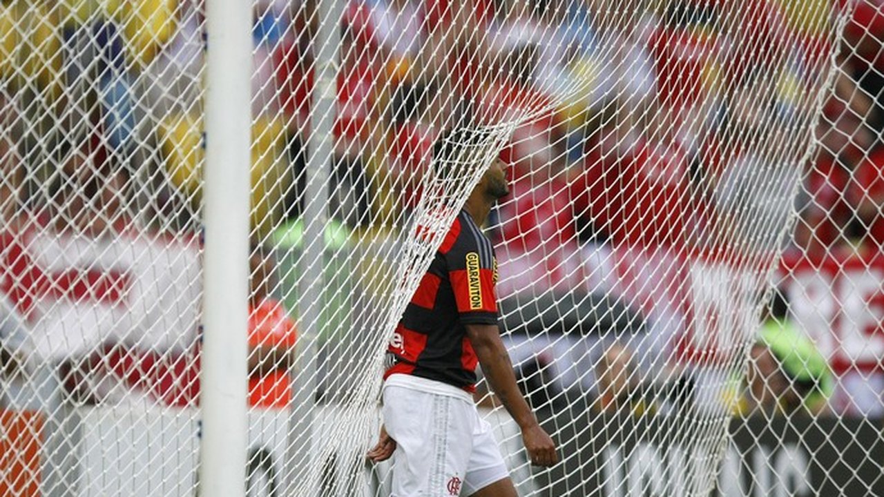 Flamengo faz clássico com Botafogo para seguir com sonho do título