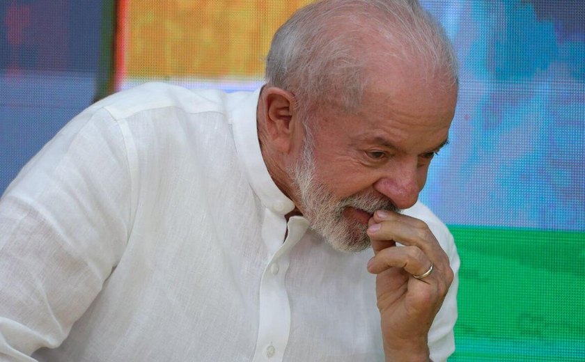O jornal The New York Times publica hoje (14) um ensaio do presidente do Brasil, Luís Inácio Lula da Silva, na sequência da pressão dos EUA sobre o Brasil, para um 'diálogo aberto e honesto com o presidente dos EUA'.