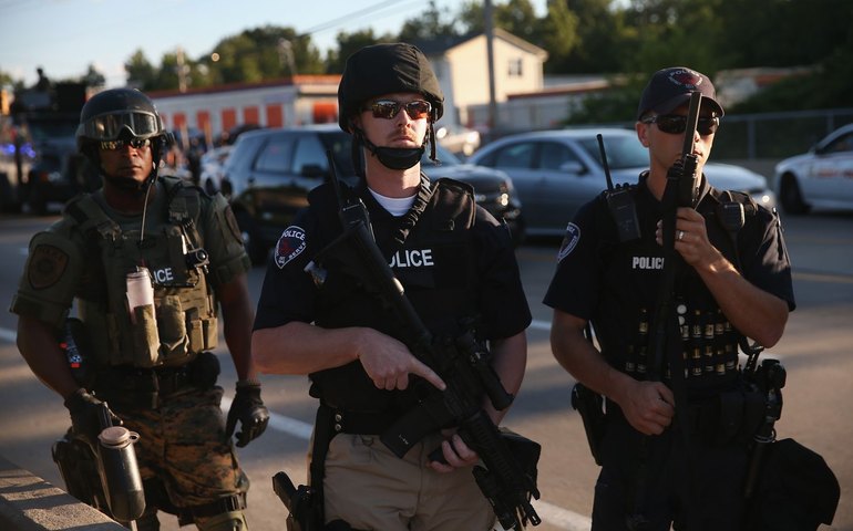 Ex-militar suspeito por ataque no Maine é encontrado morto