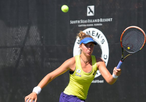 Bia Haddad Maia vence favorita e vai às quartas de final na Flórida