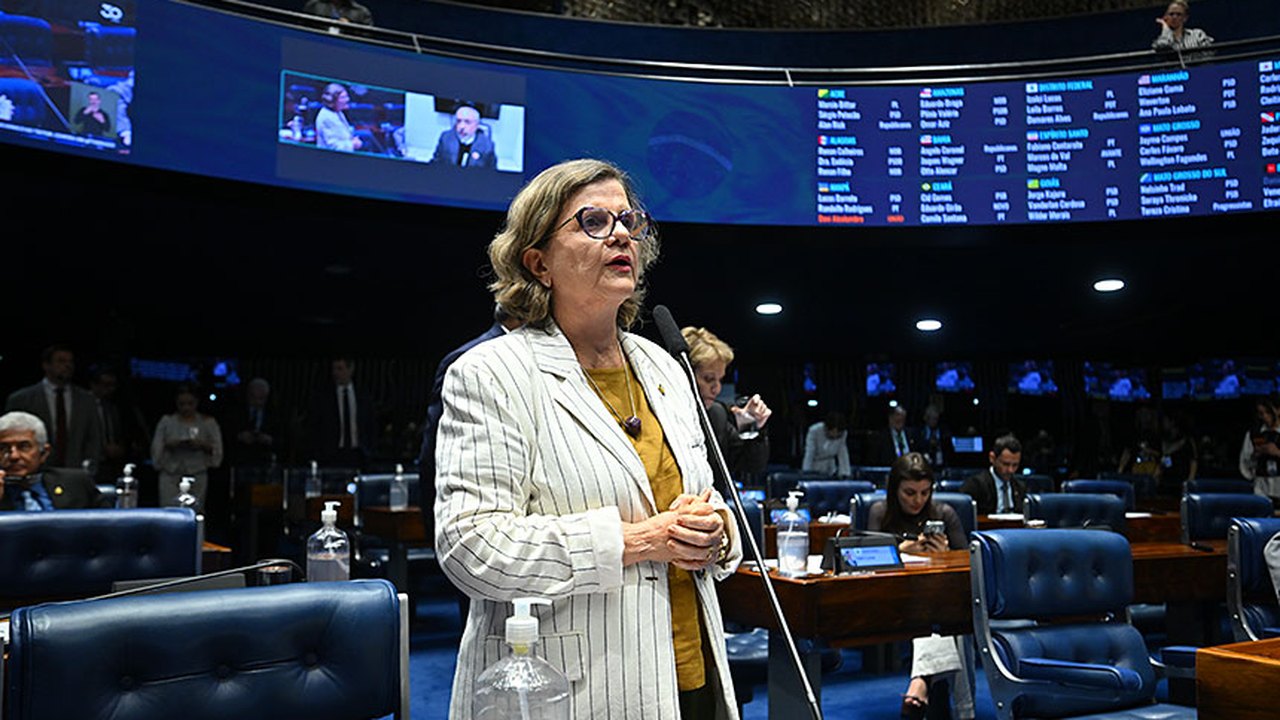 CAE vota emendas ao projeto que aumenta o piso salarial de médicos
