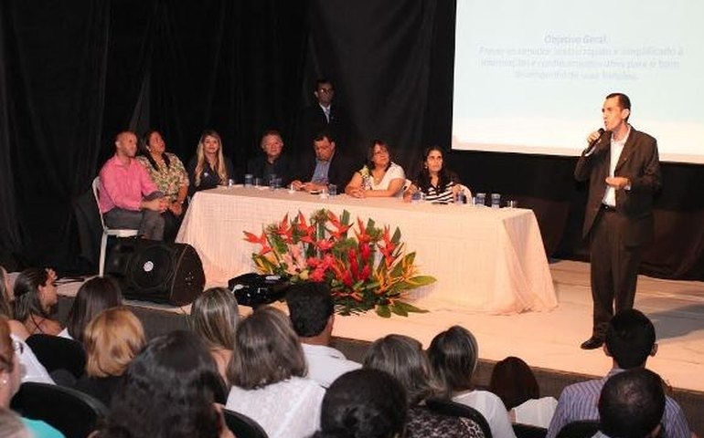 Secretaria de Educação lança o Programa de Qualificação do Servidor