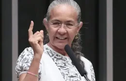 O discurso de Heloisa Helena contra a ditadura, a corrupção e o soldado covarde