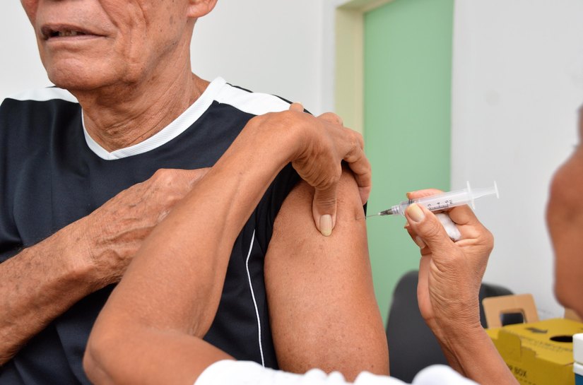 Campanha de vacinação contra a gripe começa sábado em AL