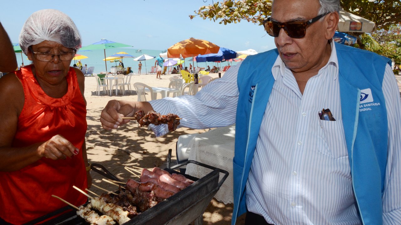 Vigilância Sanitária Estadual alerta sobre os cuidados com alimentação no verão