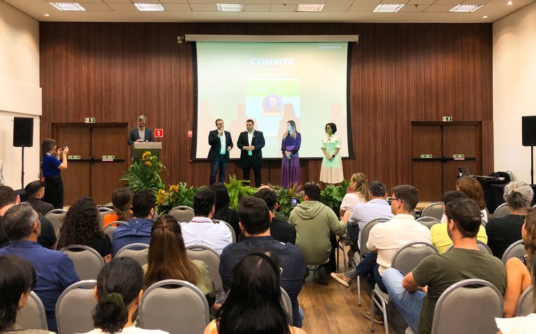 Prefeitura destaca importância do turismo gastronômico na abertura da 10ª Semana do Conhecimento da Abrasel