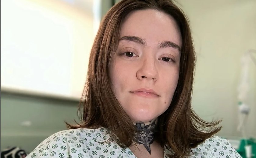 Vídeo mostra jovem com 'pior dor do mundo' em crise enquanto tenta dormir; veja