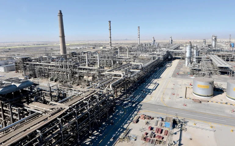 Saudi Aramco devolverá US$ 31 bi a acionistas e a governo saudita após lucro de US$ 29,07 bi