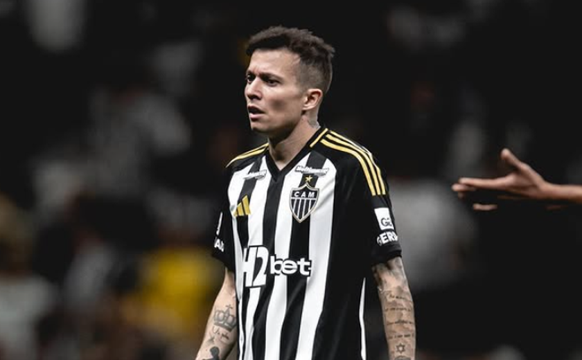 Bernard fica no Brasil para cirurgia e Atlético-MG terá quatro desfalques contra Godoy Cruz