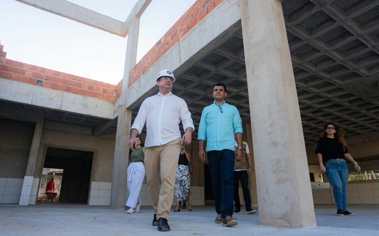 Prefeito Luciano amplia a rede municipal com a construção de 14 novas unidades de ensino