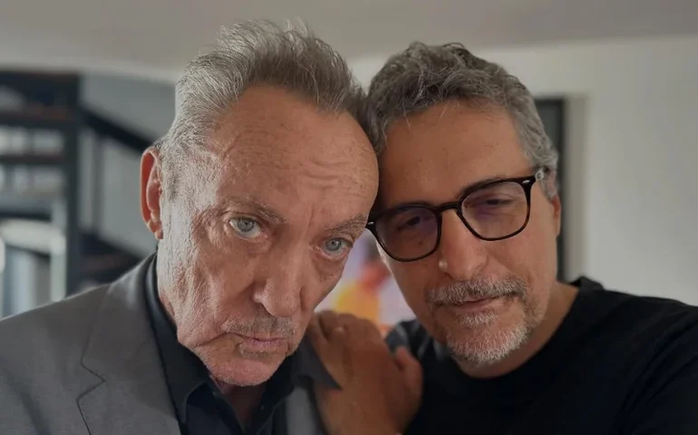 Ator de 'O agente secreto' morre e diretor Kleber Mendonça Filho lamenta: 'Para sempre na memória'