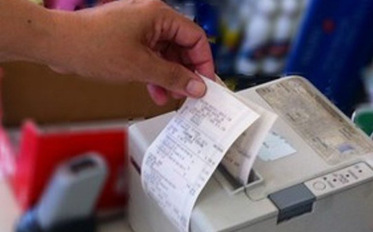 Instituto Lula é pichado com frases contra o ex-presidente