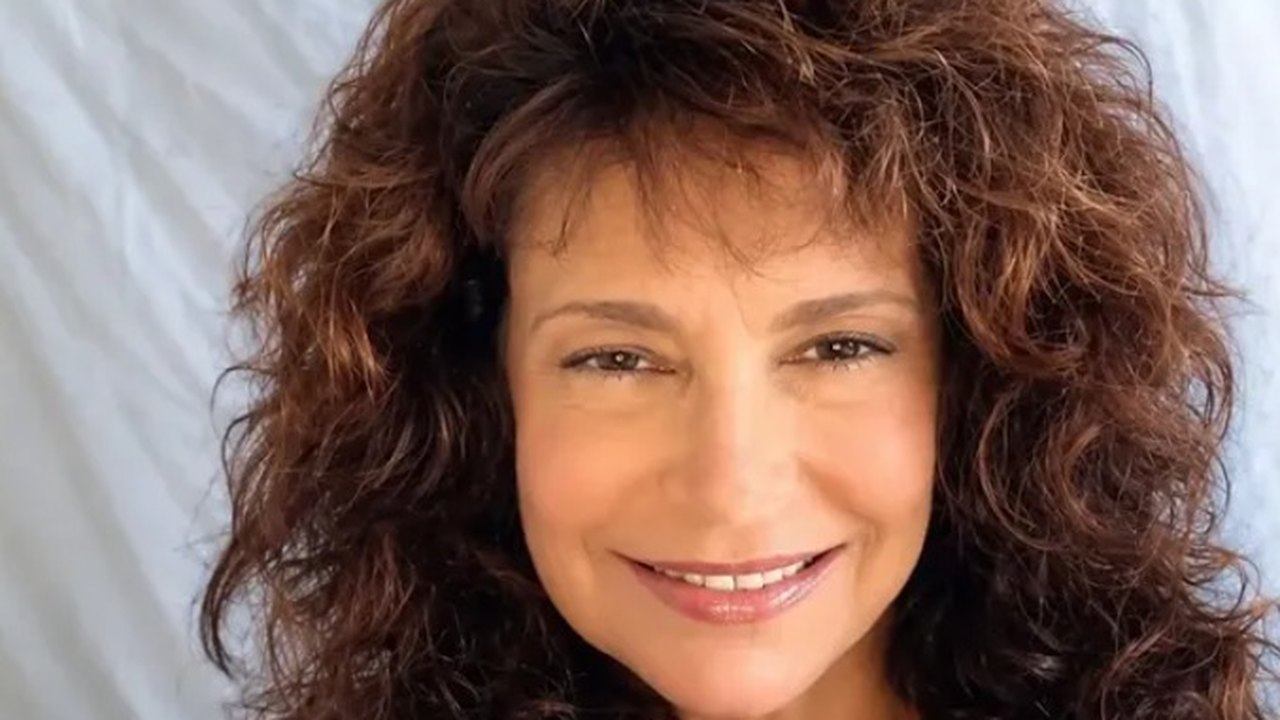 Quem é Giovanna Gold? Participante de 'A Fazenda' atuou em novelas de sucesso na Globo e já causa no reality
