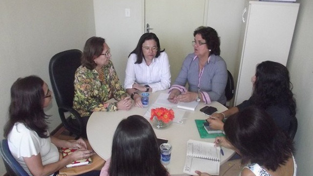 Alagoas discute criação de comitê para população em situação de rua