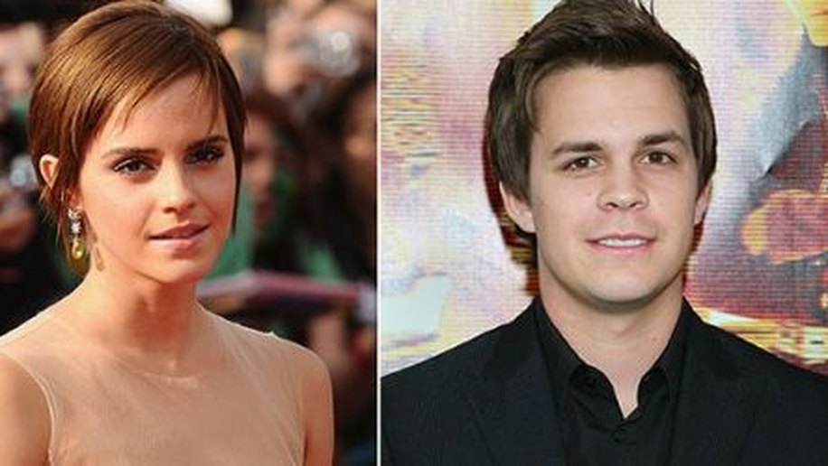 Emma Watson está namorando Johnny Simmon
