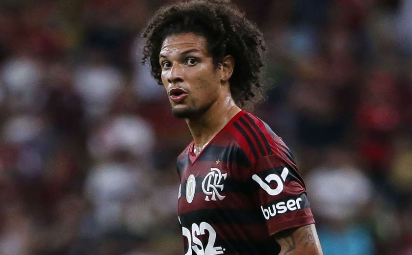 Arão é relacionado pelo Flamengo e Michael fica fora da &#8216;decisão&#8217; contra o Inter