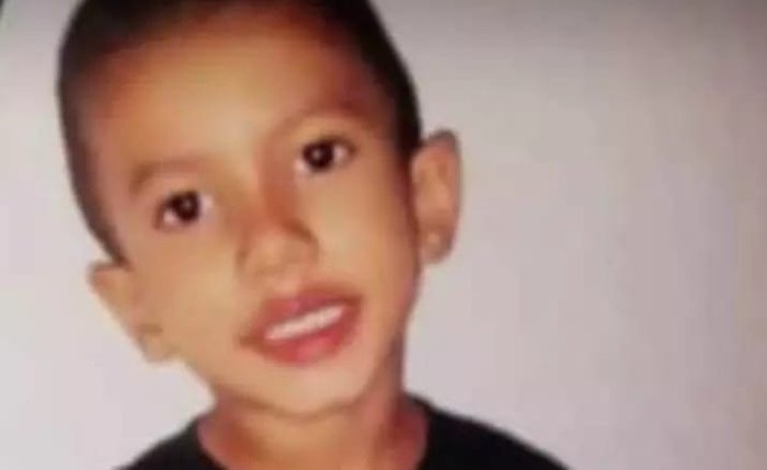 Alongo Gabriel Rodrigues foi afogado pelo padrasto aos cinco anos