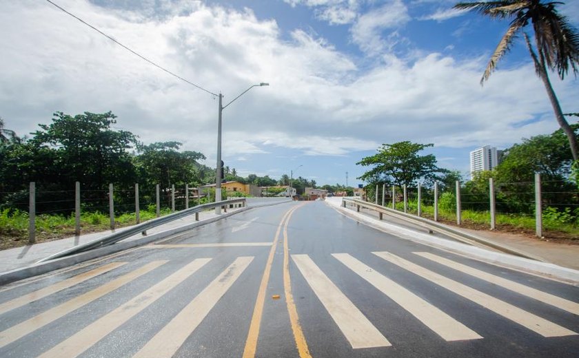 Governador assina ordens de serviços para duplicação da AL-101 Norte e construção da Via do Charme