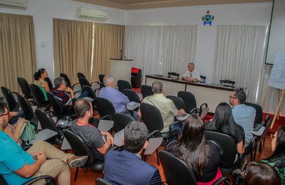 Procuradoria Geral do Município orienta gestores e servidores da Prefeitura de Penedo