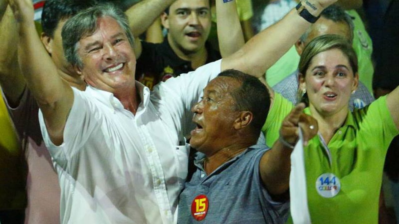 Collor tem 56%, Heloisa, 33% e Omar, 7% dos votos válidos em AL, diz Ibope