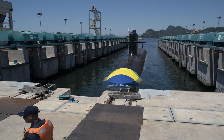 Argentina pode adquirir submarinos franceses com construção no Brasil