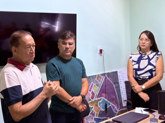 Prefeitura realiza reuniões com ambulantes e comerciantes para alinhar organização do Carnaval em Coruripe