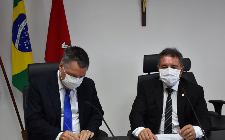 Maurício Pitta toma posse como novo procurador de justiça; Walber Valente é eleito corregedor do Ministério Público