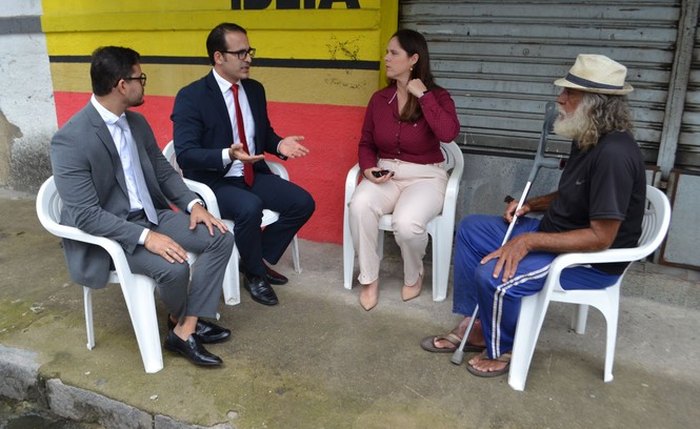 Juiz federal realizou a audiência na rua
