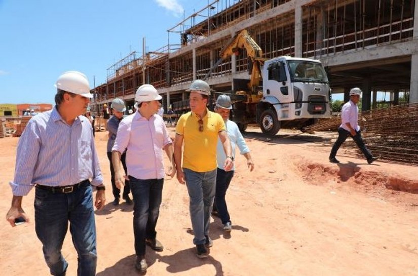 Primeiro bloco do Hospital Metropolitano terá estrutura concluída em março
