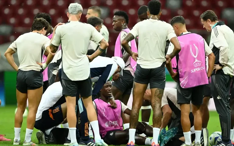 Camavinga sofre lesão e vira desfalque do Real Madrid para início da temporada europeia