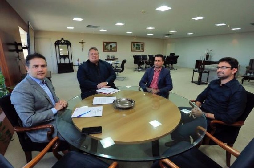 Renan Filho assina ordem de serviço para instalação do Cisp de Junqueiro
