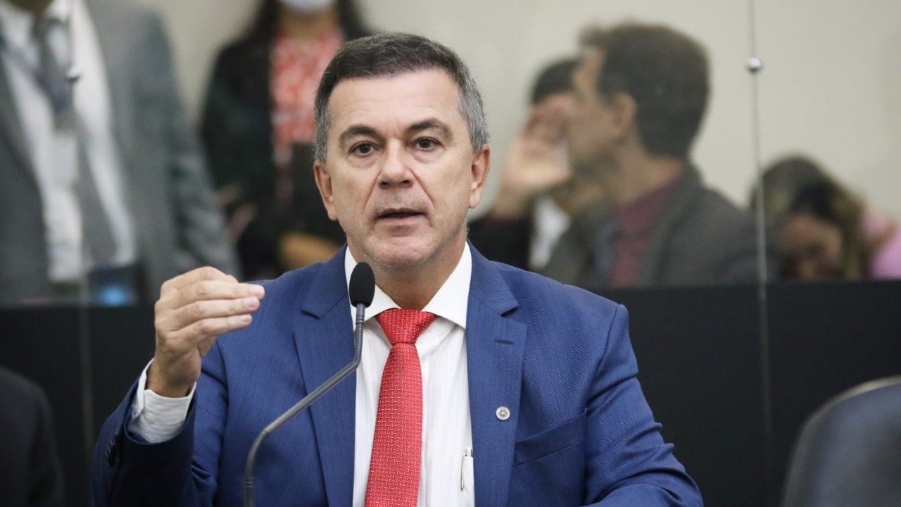 Proposta por Ronaldo Medeiros, ALE realiza sessão especial sobre ações à população em situação de rua