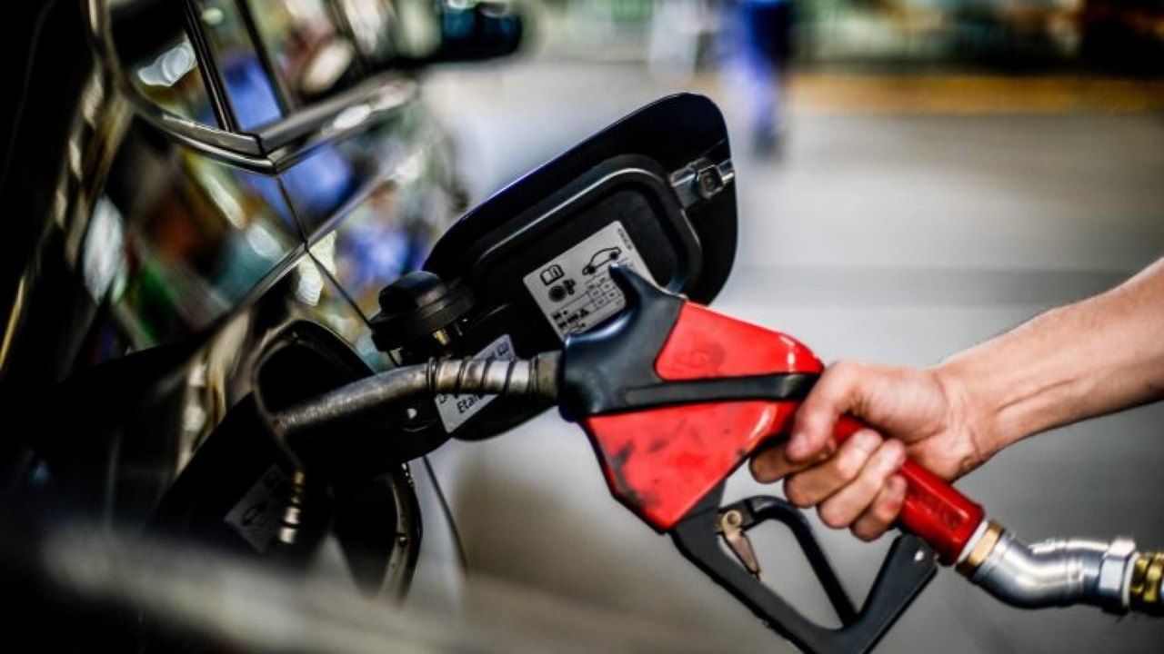 Gasolina em agosto tem menor preço desde janeiro, mostra IPTL; diesel S-10 sobe 0,81%