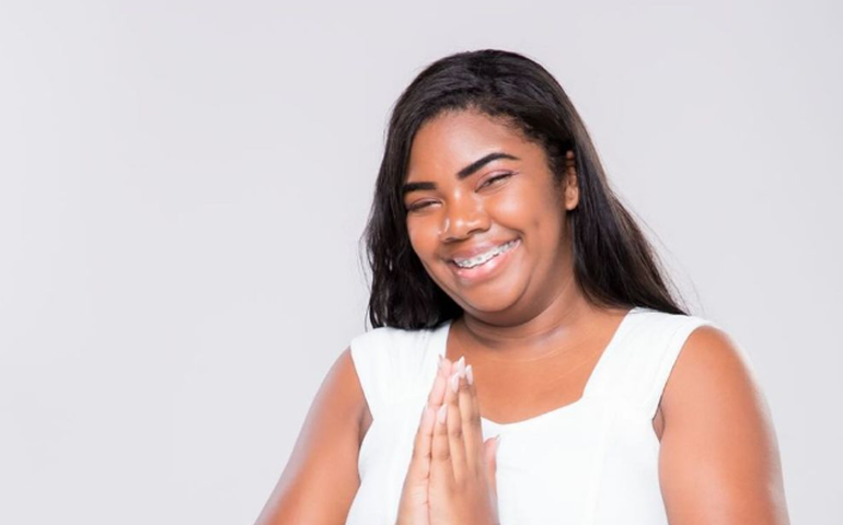 'A fazenda': Raquel Brito deixa o reality após passar mal durante prova e ser internada