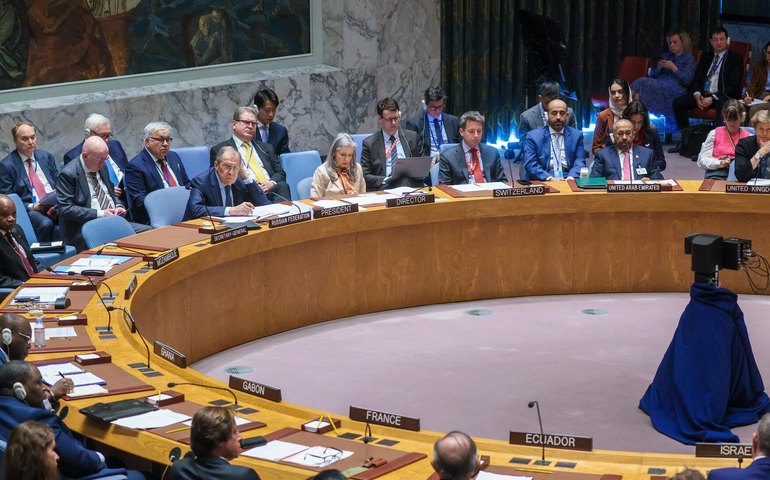 Somente o diálogo Irã-EUA pode evitar choques no acordo nuclear, diz enviado russo na ONU